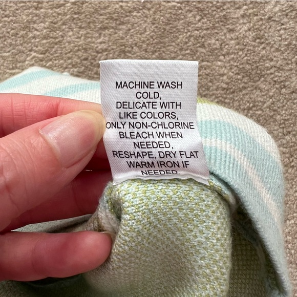 🪴 NWT L.A. Hearts Y2K Floral Stripe Crop Top Small - Picture 7 of 7